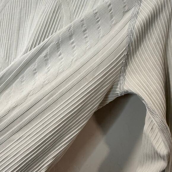 Lululemon Womens Rest Less Crew Pullover Shirt Top Cable Knit Seamless White 10 - Picture 5 of 7